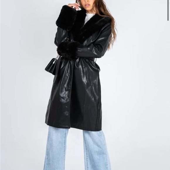 Princess polly Brooklyn faux leather long coat with fur - Picture 2 of 2